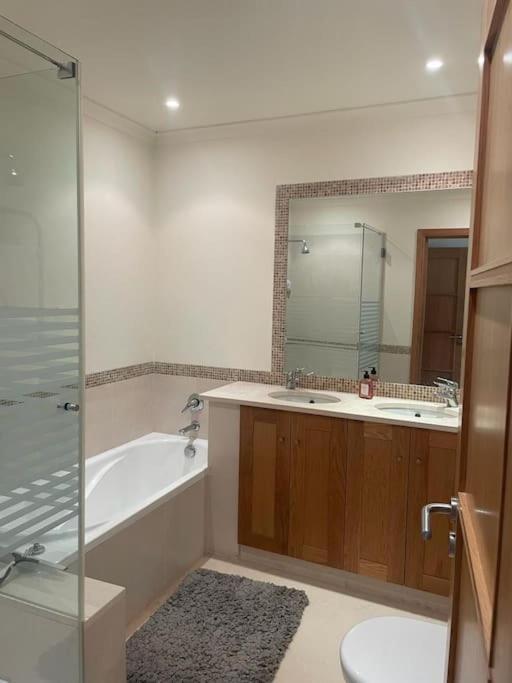2 Bed Apartment Palmyra Vila Sol Quarteira Luaran gambar